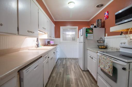 705 Marshall Ave (16).jpg