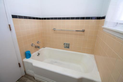 705 Marshall Ave (13).jpg