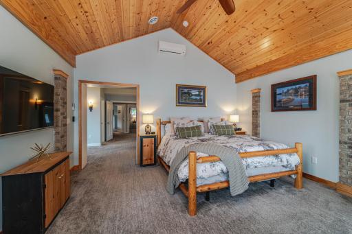 5116 Tuxedo Boulevard, Mound, MN 55364
