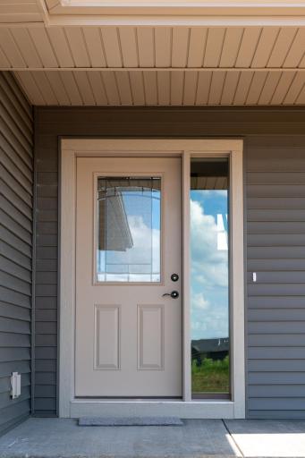 453 Coyote Way, New Richmond, WI 54017