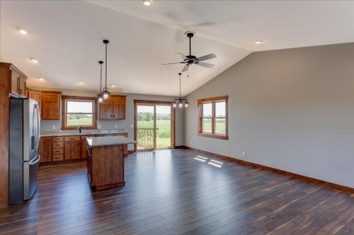 453 Coyote Way, New Richmond, WI 54017