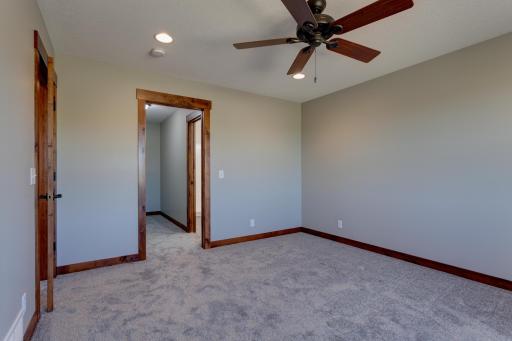 453 Coyote Way, New Richmond, WI 54017