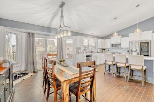 17821 Essex Lane - Web Quality - 009 - 05 Dining Room.jpg