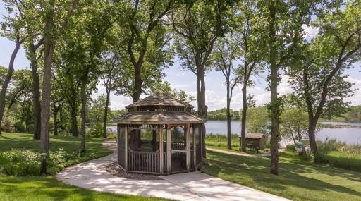 1900 Rush Lake Trail, 232, Saint Paul, MN 55112