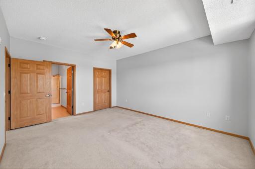 1900 Rush Lake Trail, 232, Saint Paul, MN 55112