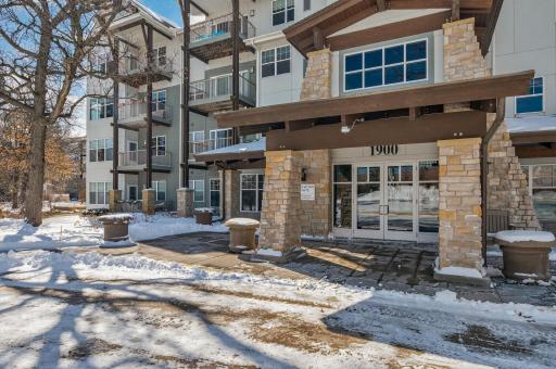 1900 Rush Lake Trail, 232, Saint Paul, MN 55112