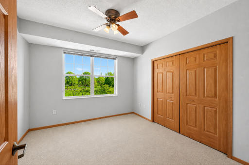 1900 Rush Lake Trail, 232, Saint Paul, MN 55112