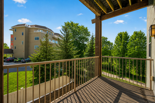 1900 Rush Lake Trail, 232, Saint Paul, MN 55112