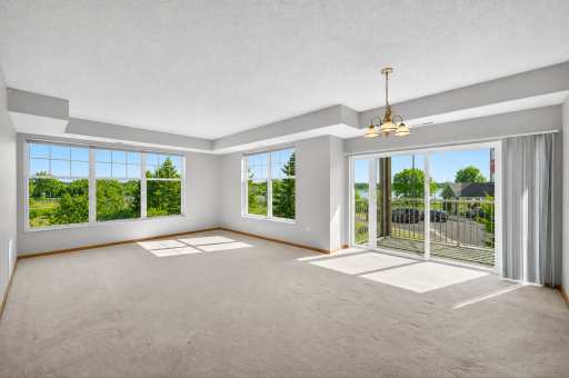 1900 Rush Lake Trail, 232, Saint Paul, MN 55112