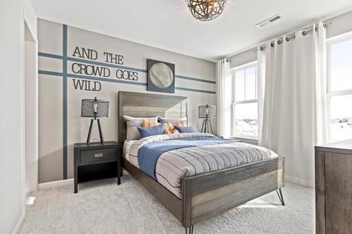 6304 Highland Hills Boulevard S, Cottage Grove, MN 55016