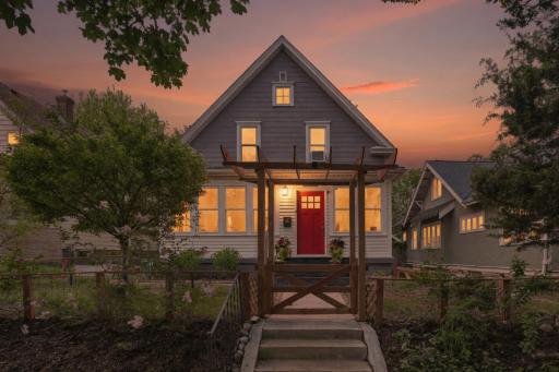 3828 S 11th Avenue S, Minneapolis, MN 55407