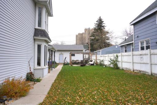 601 Sims Avenue, Saint Paul, MN 55130