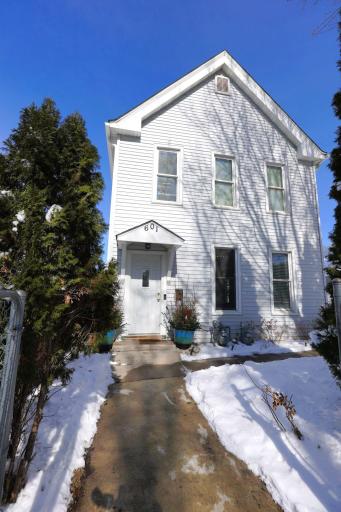 601 Sims Avenue, Saint Paul, MN 55130