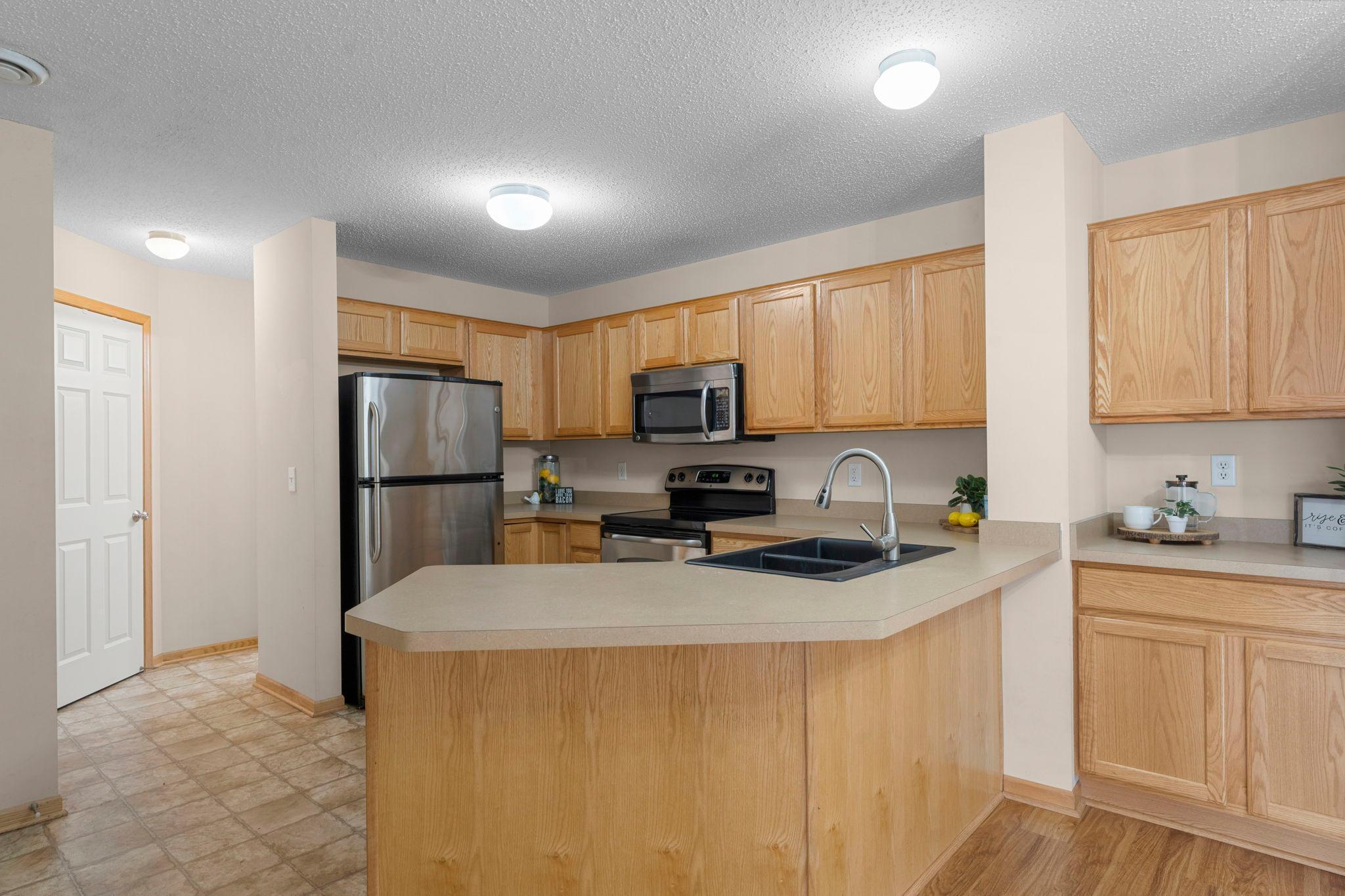 Kitchen with SS applainces