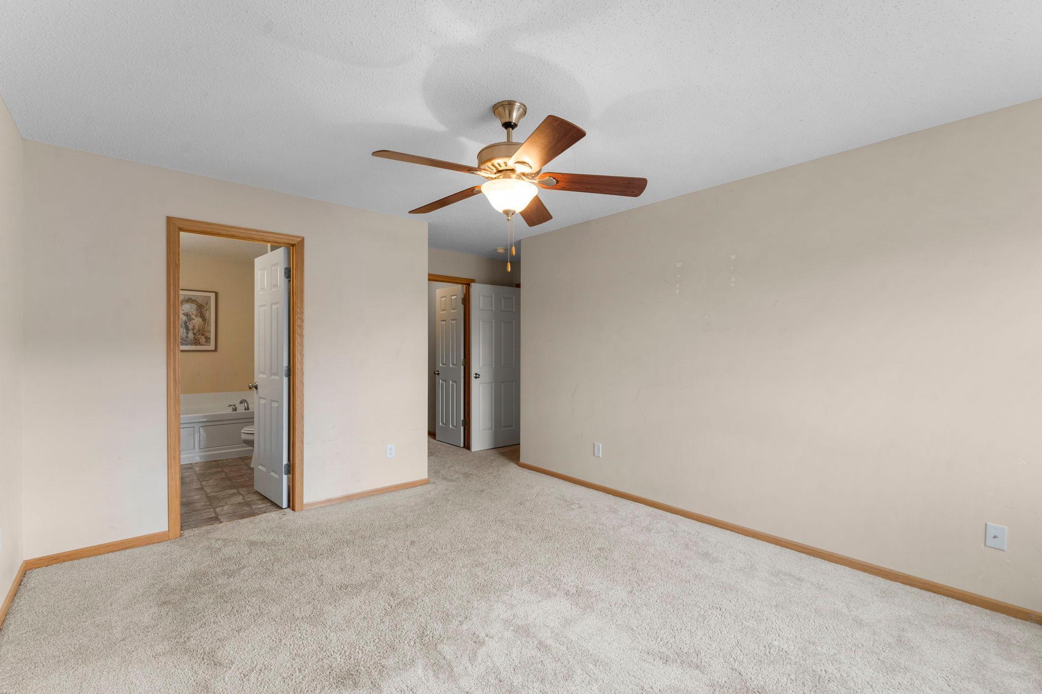 Private full ensuite