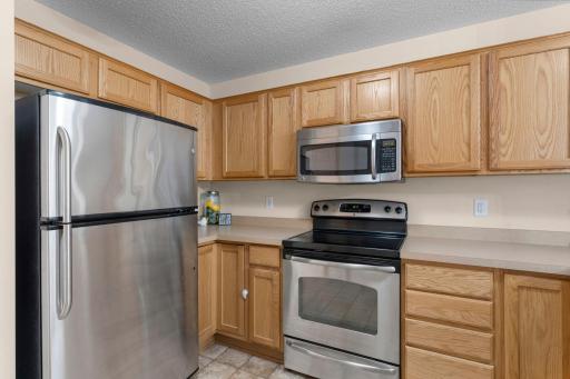 6065 Manchester Avenue NE, Otsego, MN 55301