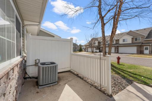 6065 Manchester Avenue NE, Otsego, MN 55301