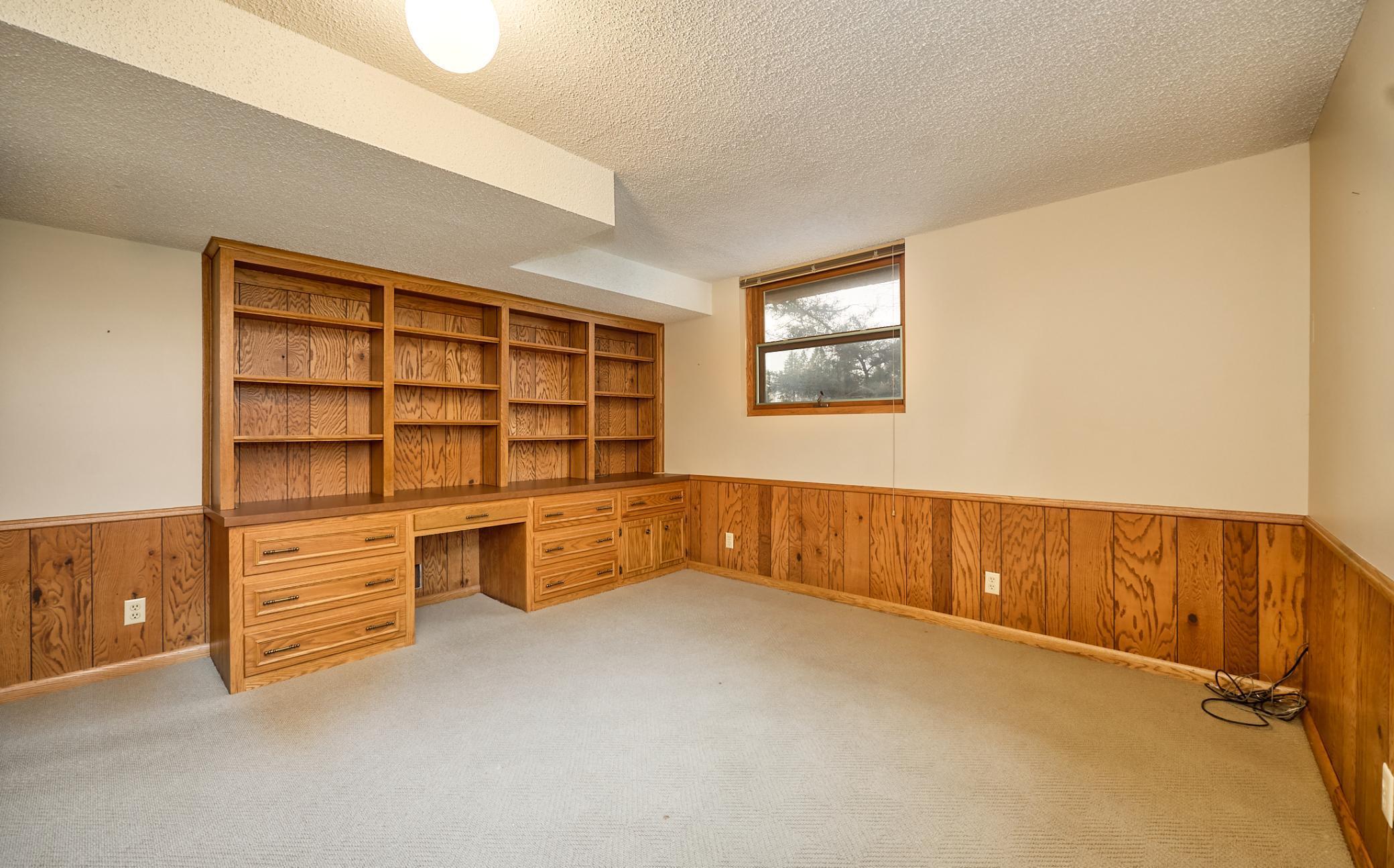 Lower Level Bedroom/Office
