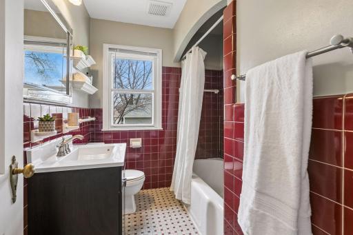5900 Colfax Avenue S, Minneapolis, MN 55419