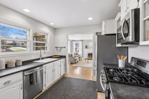 5900 Colfax Avenue S, Minneapolis, MN 55419