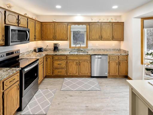 4391 Bridgewater Road, South Haven, MN 55382