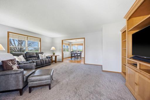 19388 Memory Circle, Hutchinson, MN 55350