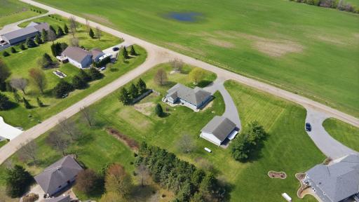 19388 Memory Circle, Hutchinson, MN 55350