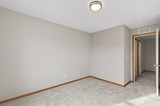 5055 Holly Lane N, 4, Plymouth, MN 55446