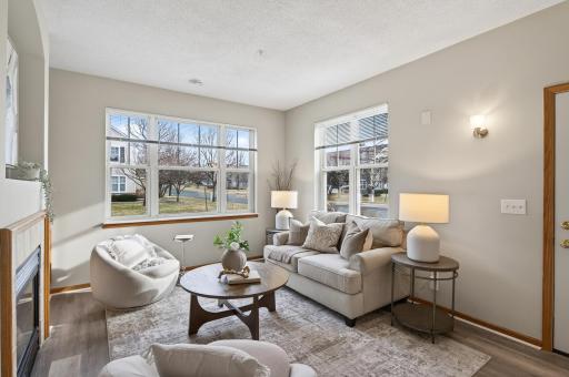 5055 Holly Lane N, 4, Plymouth, MN 55446