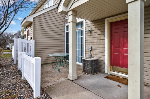 5055 Holly Lane N, 4, Plymouth, MN 55446
