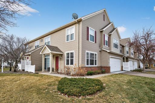 5055 Holly Lane N, 4, Plymouth, MN 55446