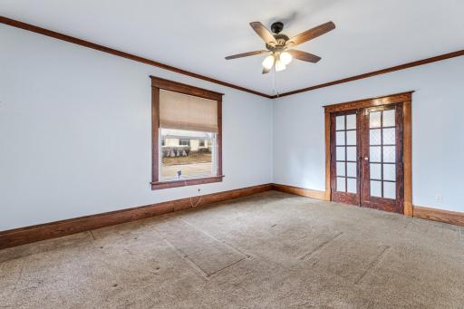 309 E Lincoln Street, Caledonia, MN 55921