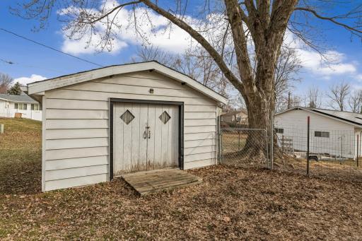 309 E Lincoln Street, Caledonia, MN 55921