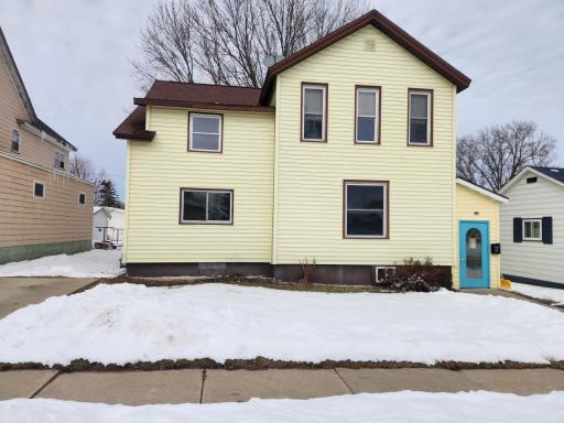 309 E Lincoln Street, Caledonia, MN 55921