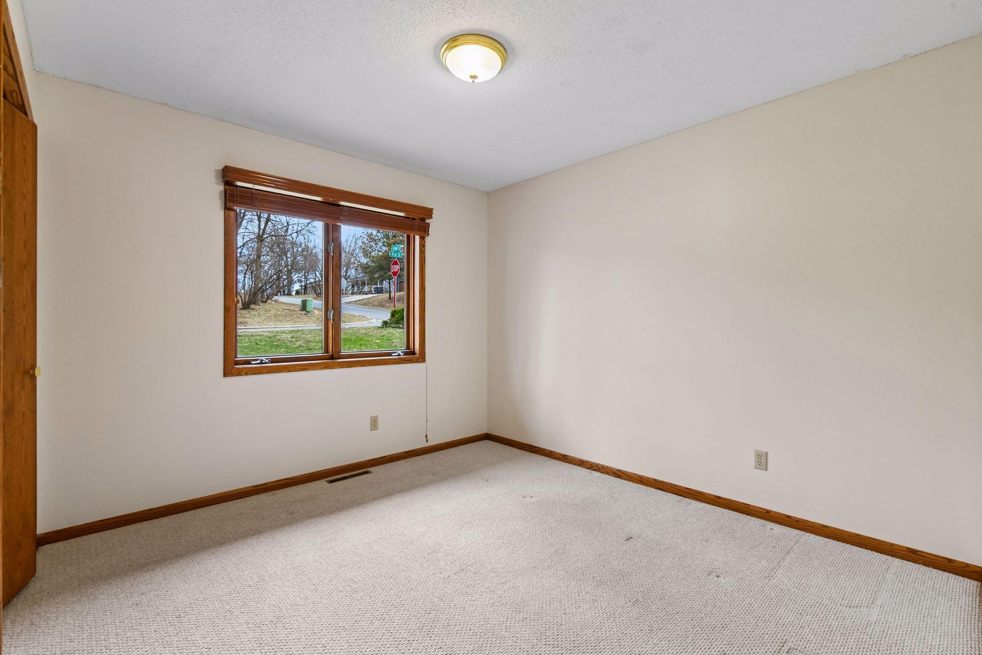 8030 81st Street - Spacecrafting - 0028.jpg