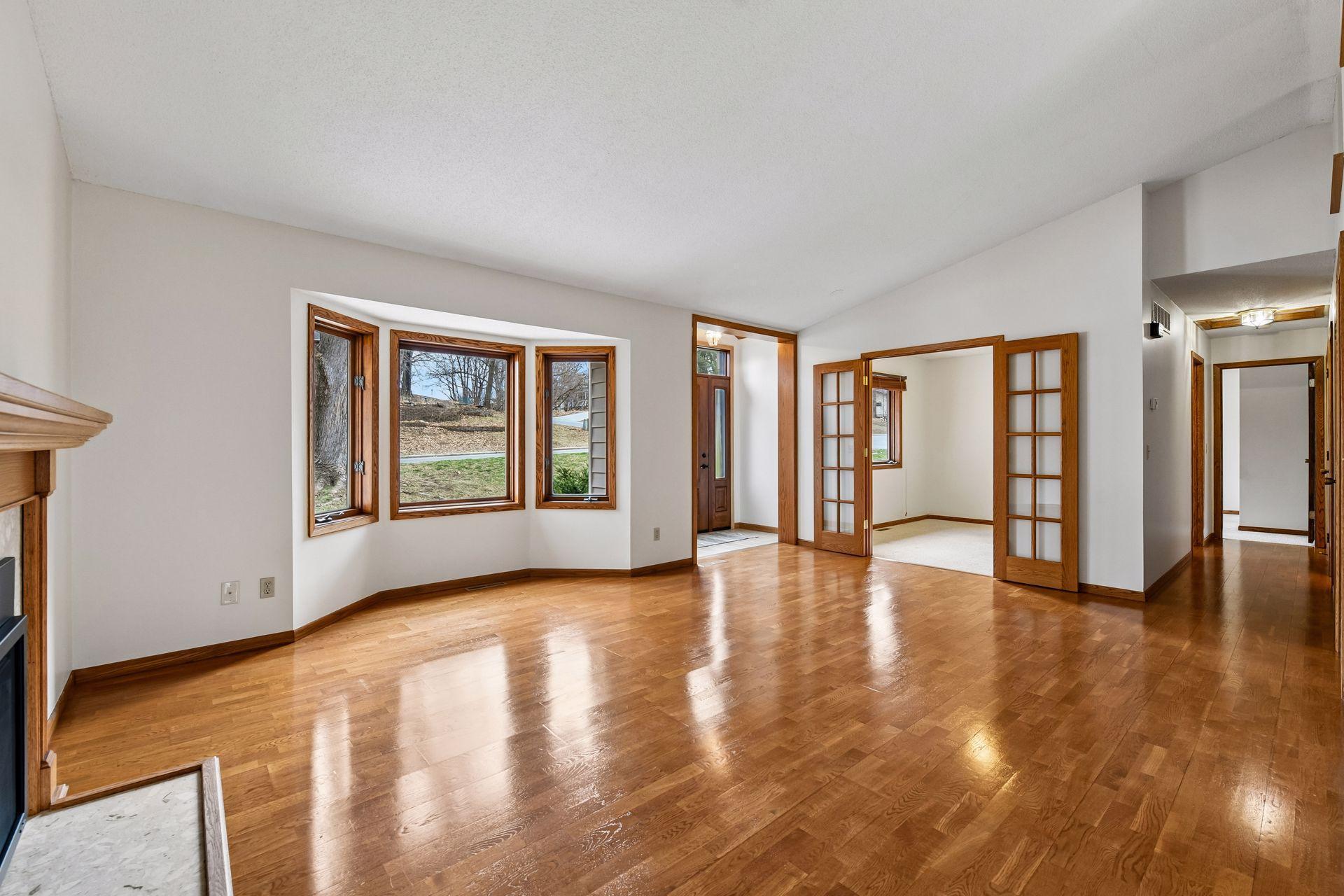 8030 81st Street - Spacecrafting - 0009.jpg