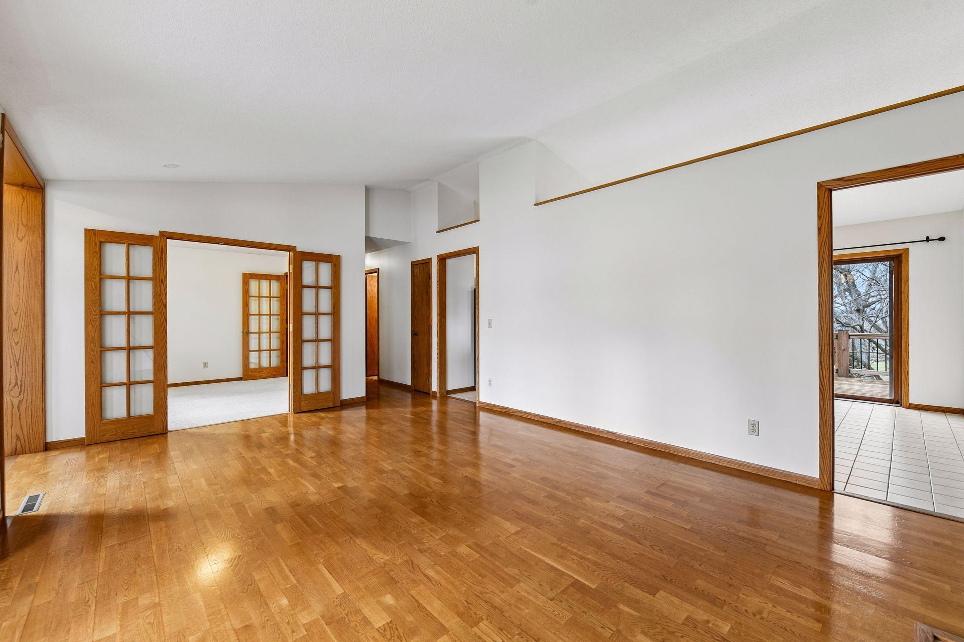 8030 81st Street - Spacecrafting - 0011.jpg