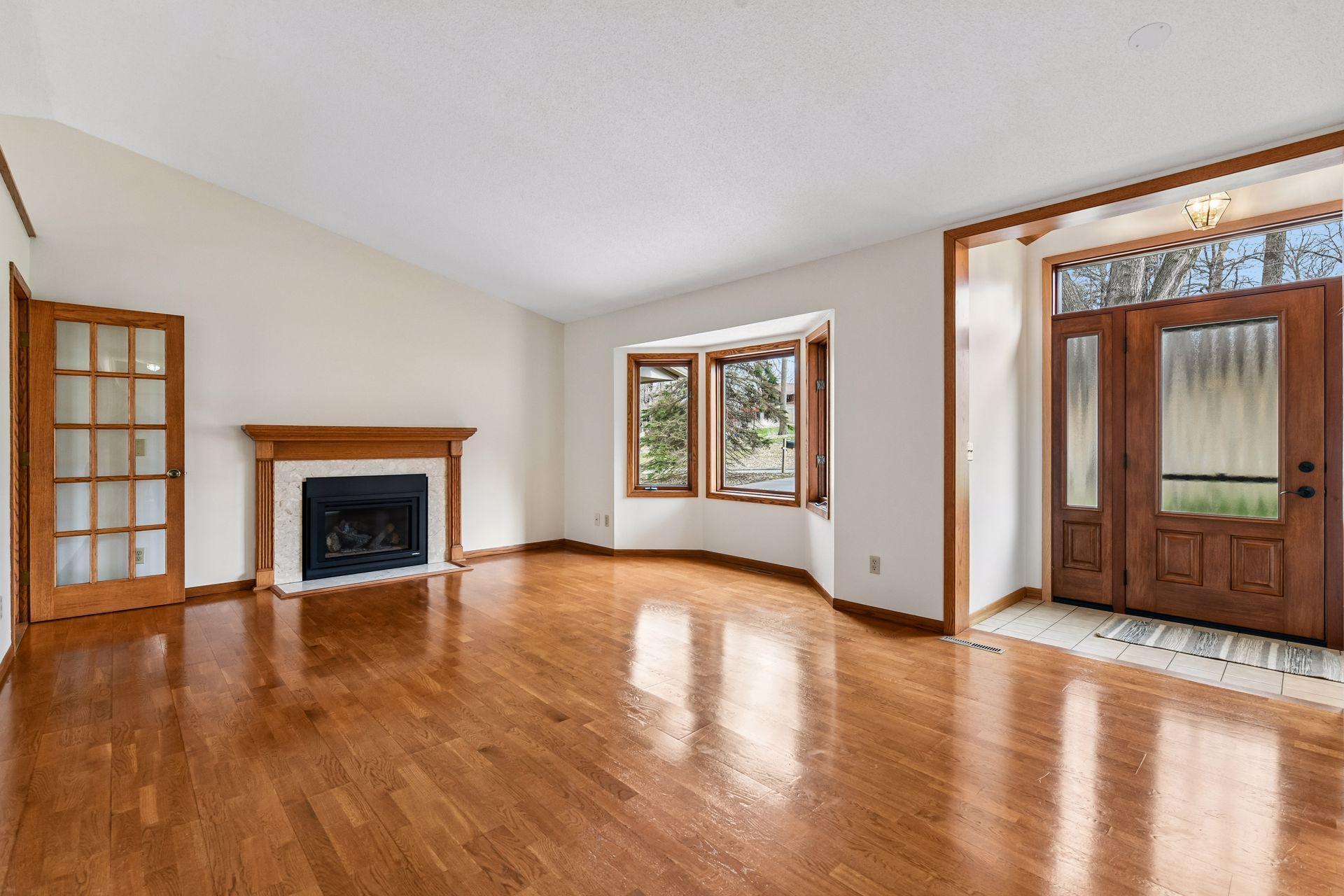 8030 81st Street - Spacecrafting - 0006.jpg