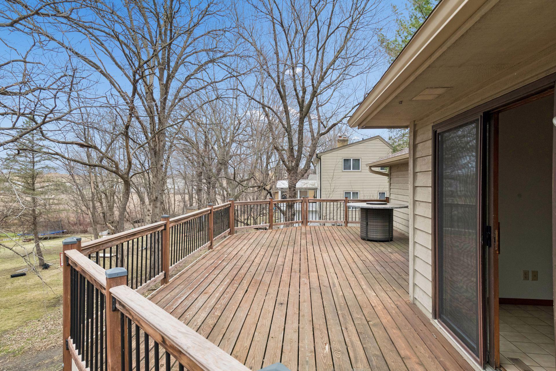 8030 81st Street - Spacecrafting - 0044.jpg