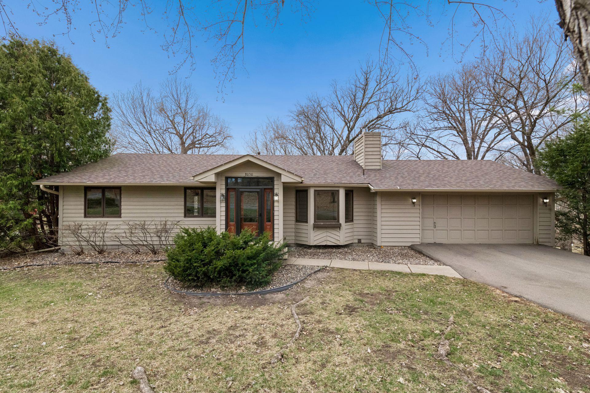 8030 81st Street - Spacecrafting - 0004.jpg