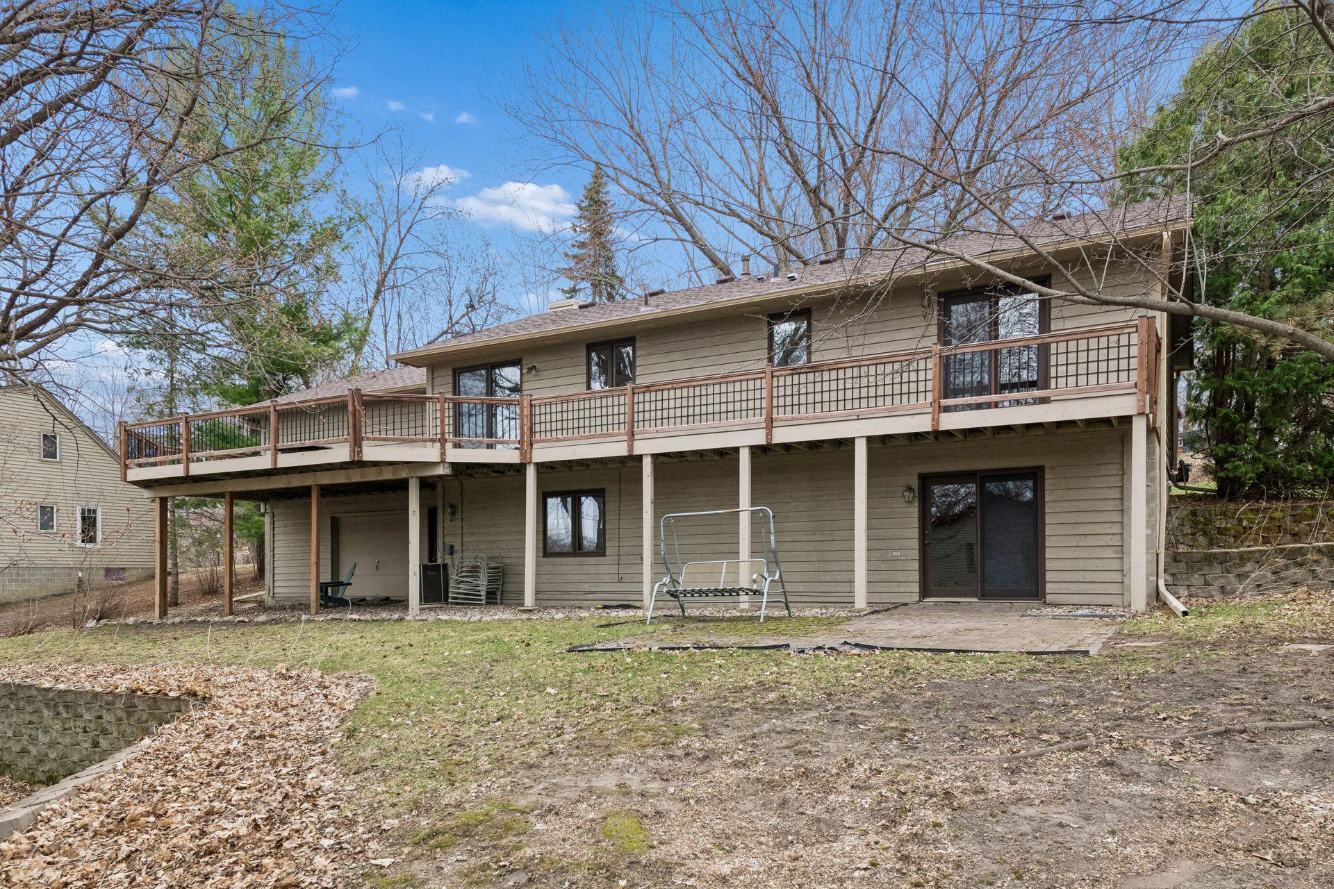 8030 81st Street - Spacecrafting - 0041.jpg