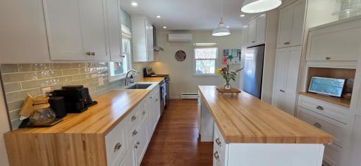 Storage and counterspace galore!