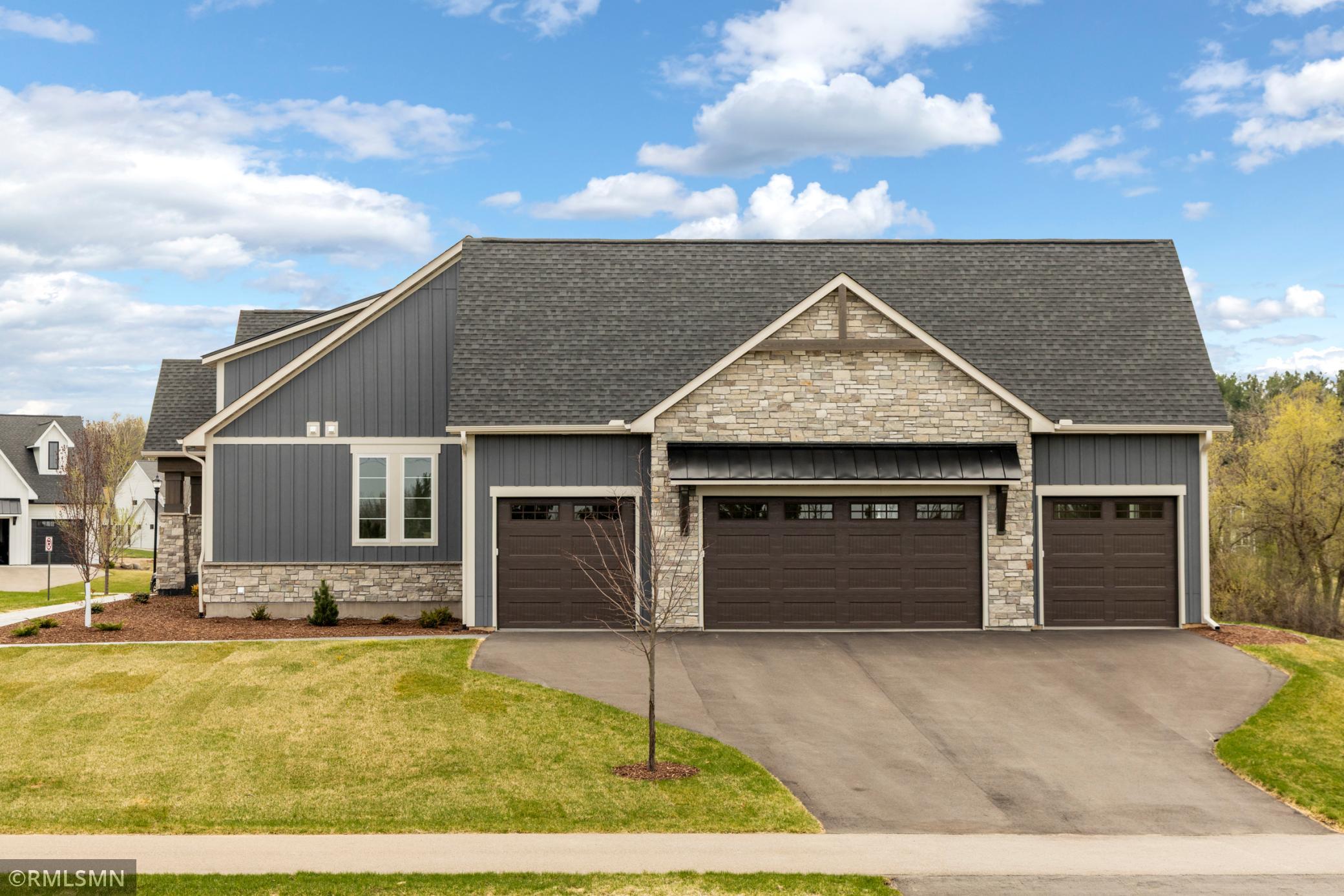 Creative Homes - 5720 57th Pl N - Exteriors - 008.jpg