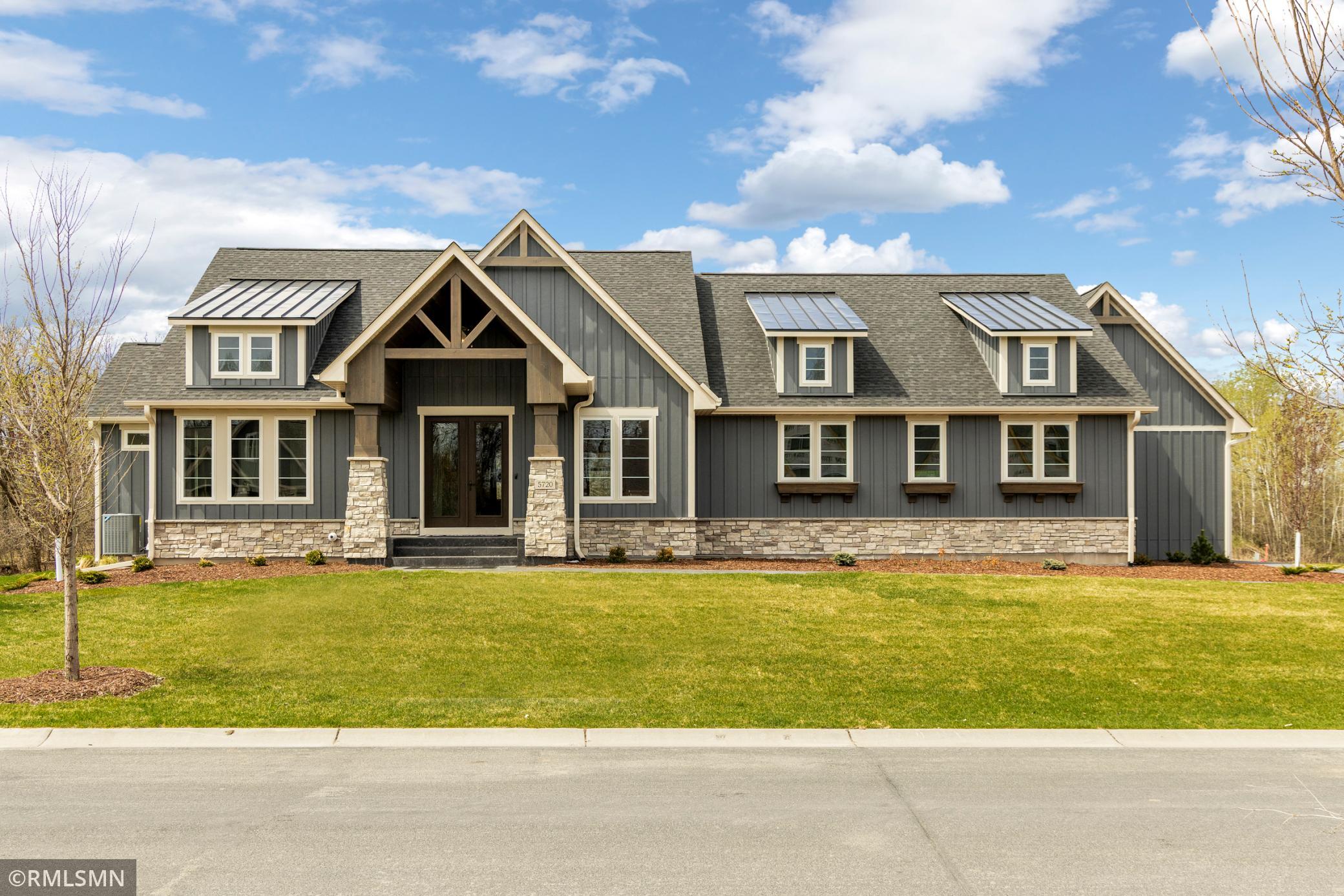 Creative Homes - 5720 57th Pl N - Exteriors - 002.jpg