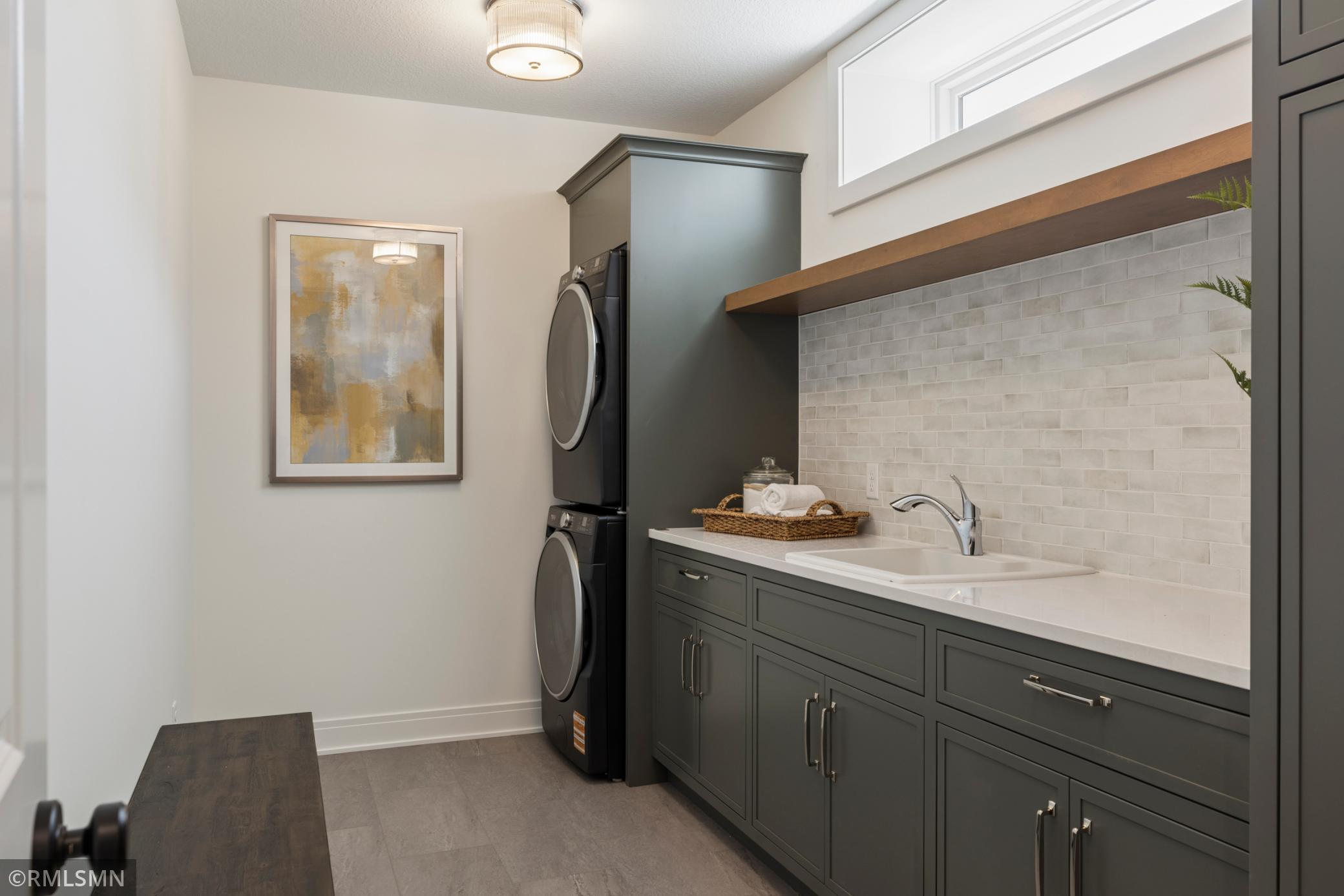 Creative Homes - 5720 57th St N - 070.jpg