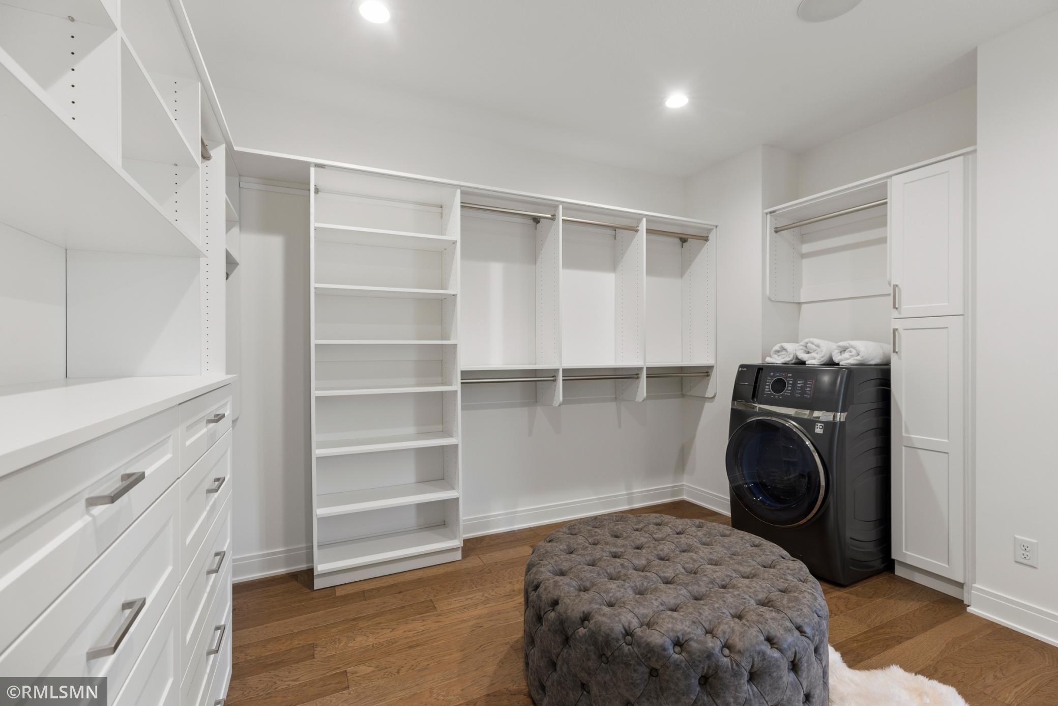 Creative Homes - 5720 57th St N - 047.jpg