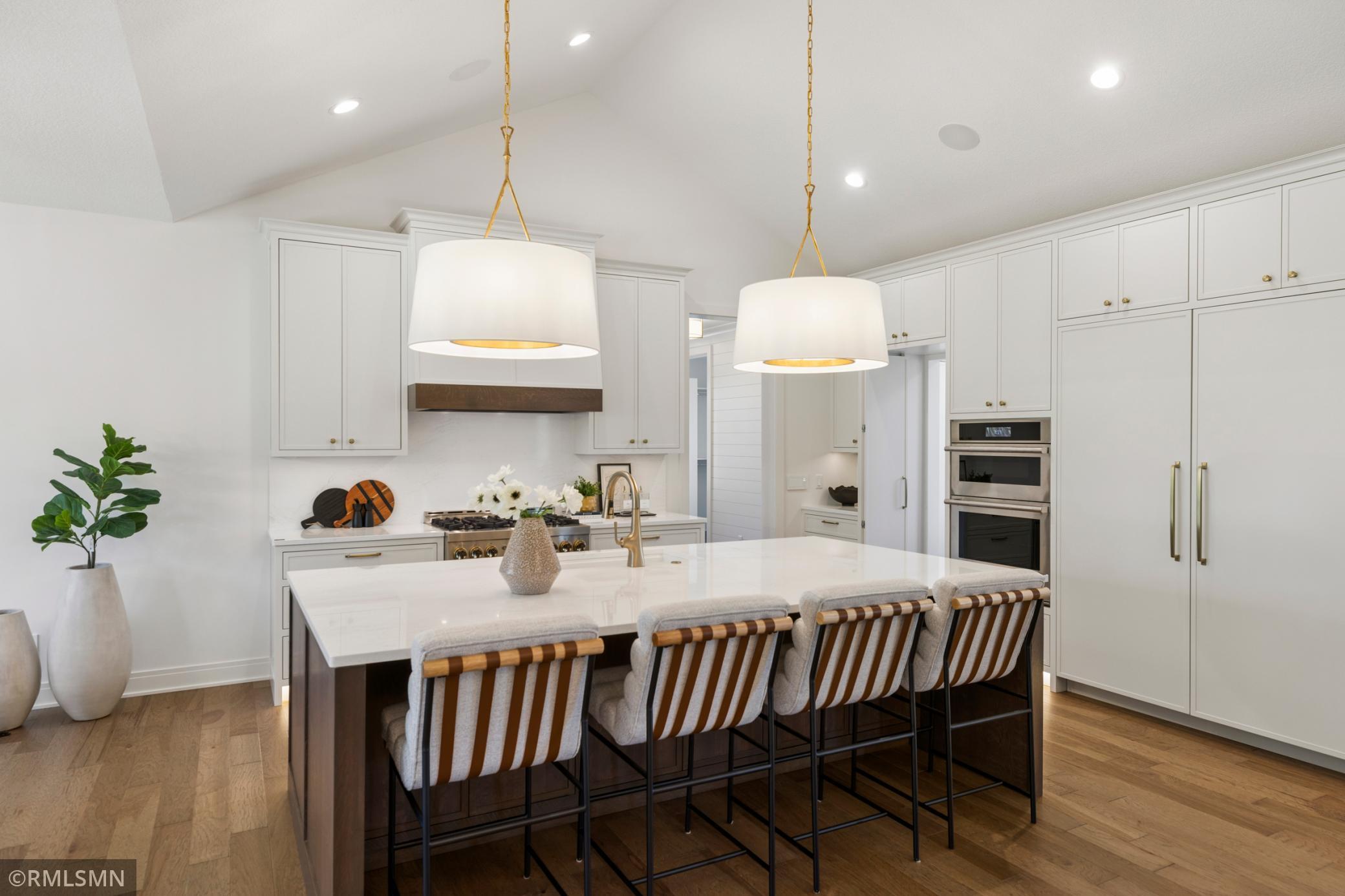 Creative Homes - 5720 57th St N - 029.jpg