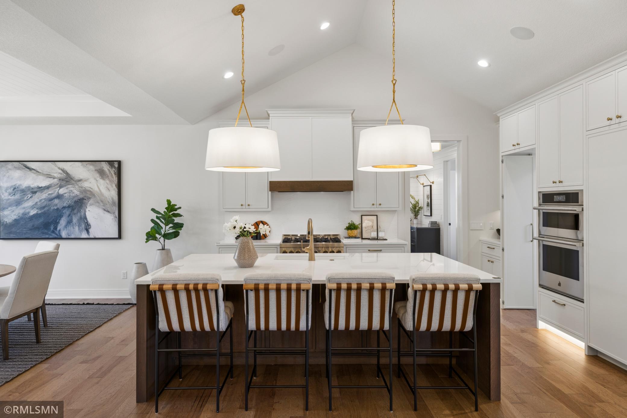 Creative Homes - 5720 57th St N - 026.jpg