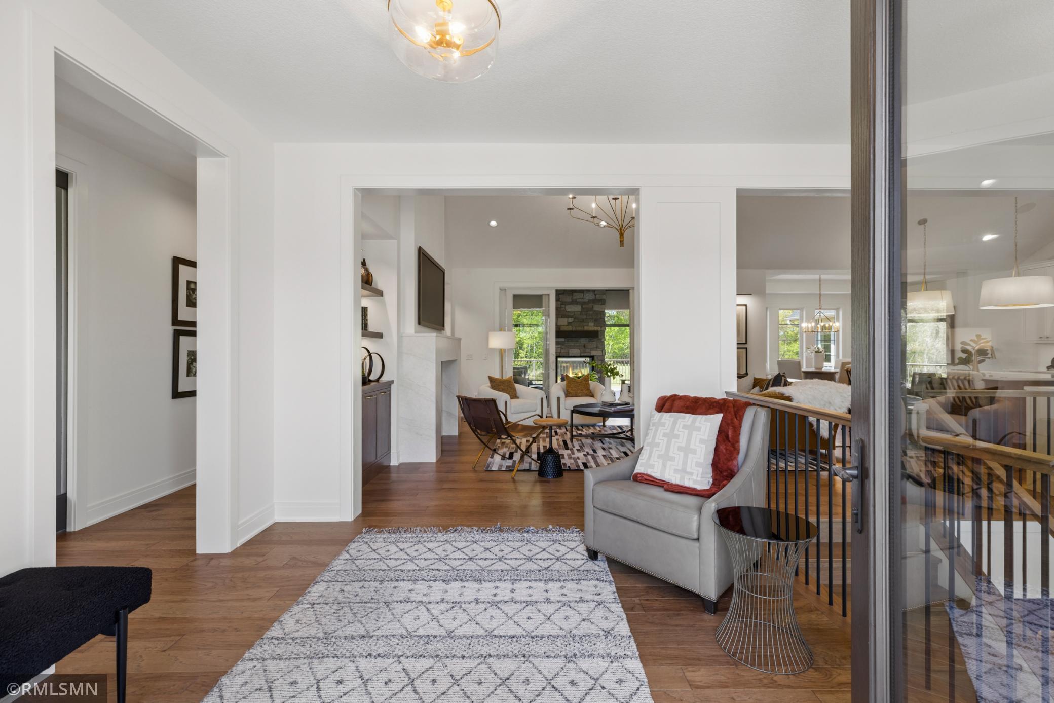 Creative Homes - 5720 57th St N - 005.jpg