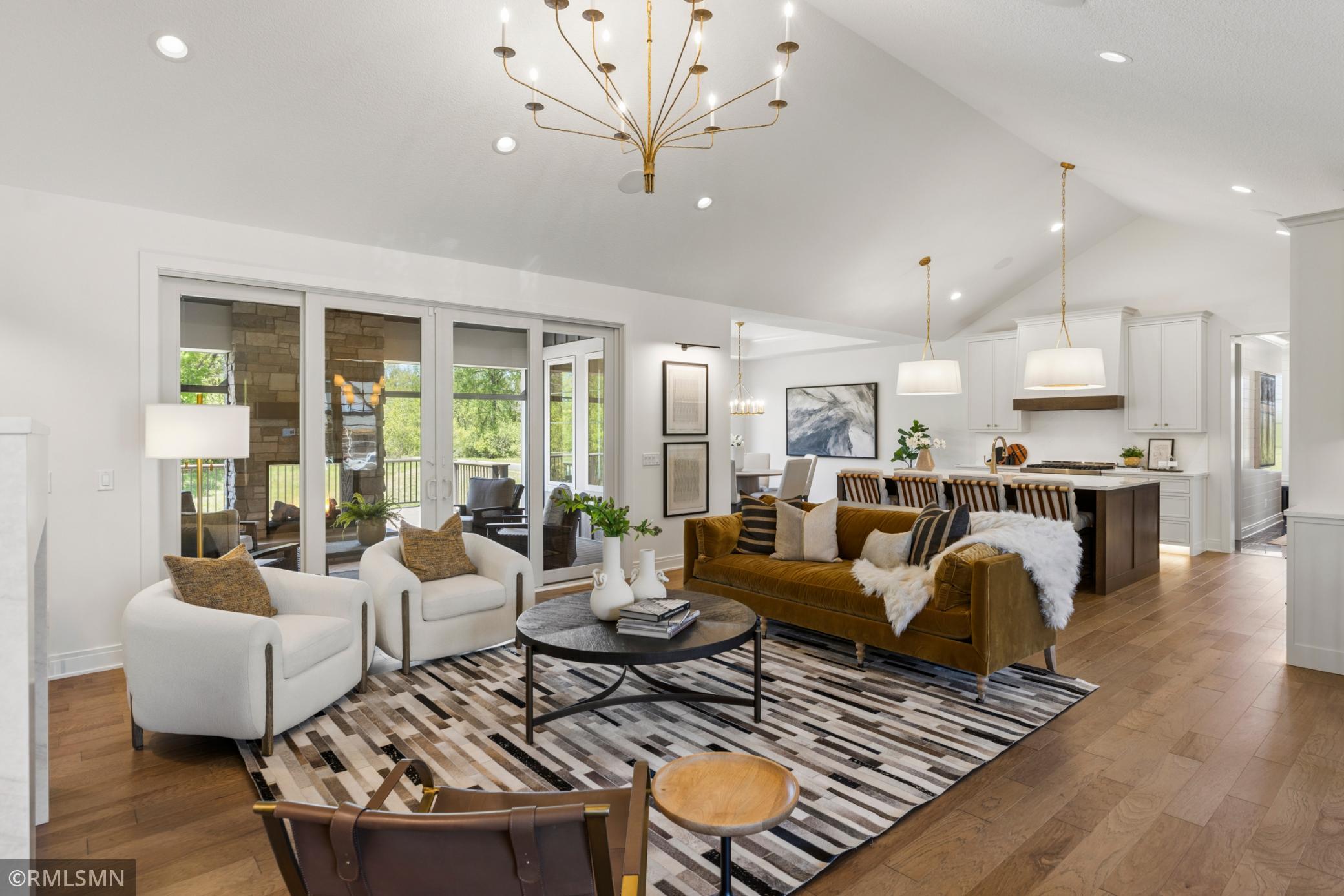 Creative Homes - 5720 57th St N - 017.jpg
